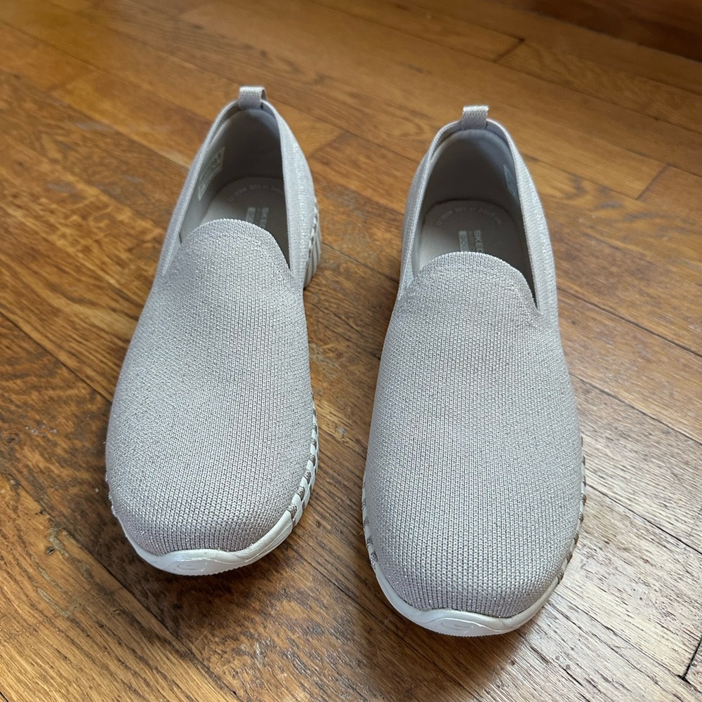 Skechers Slip On